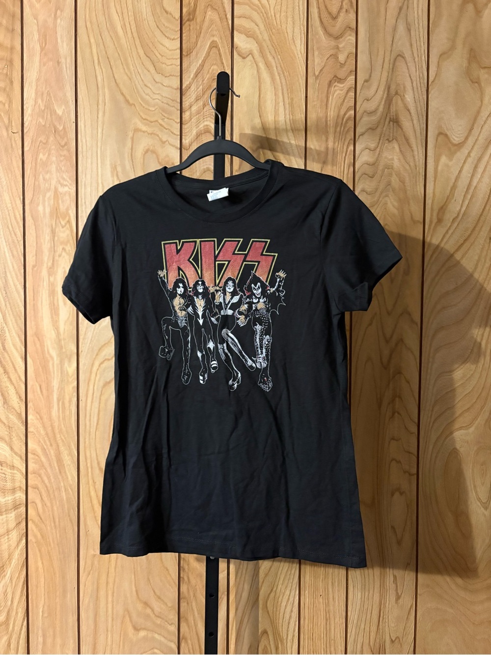 Port & Company KISS Black Graphic Tee Small